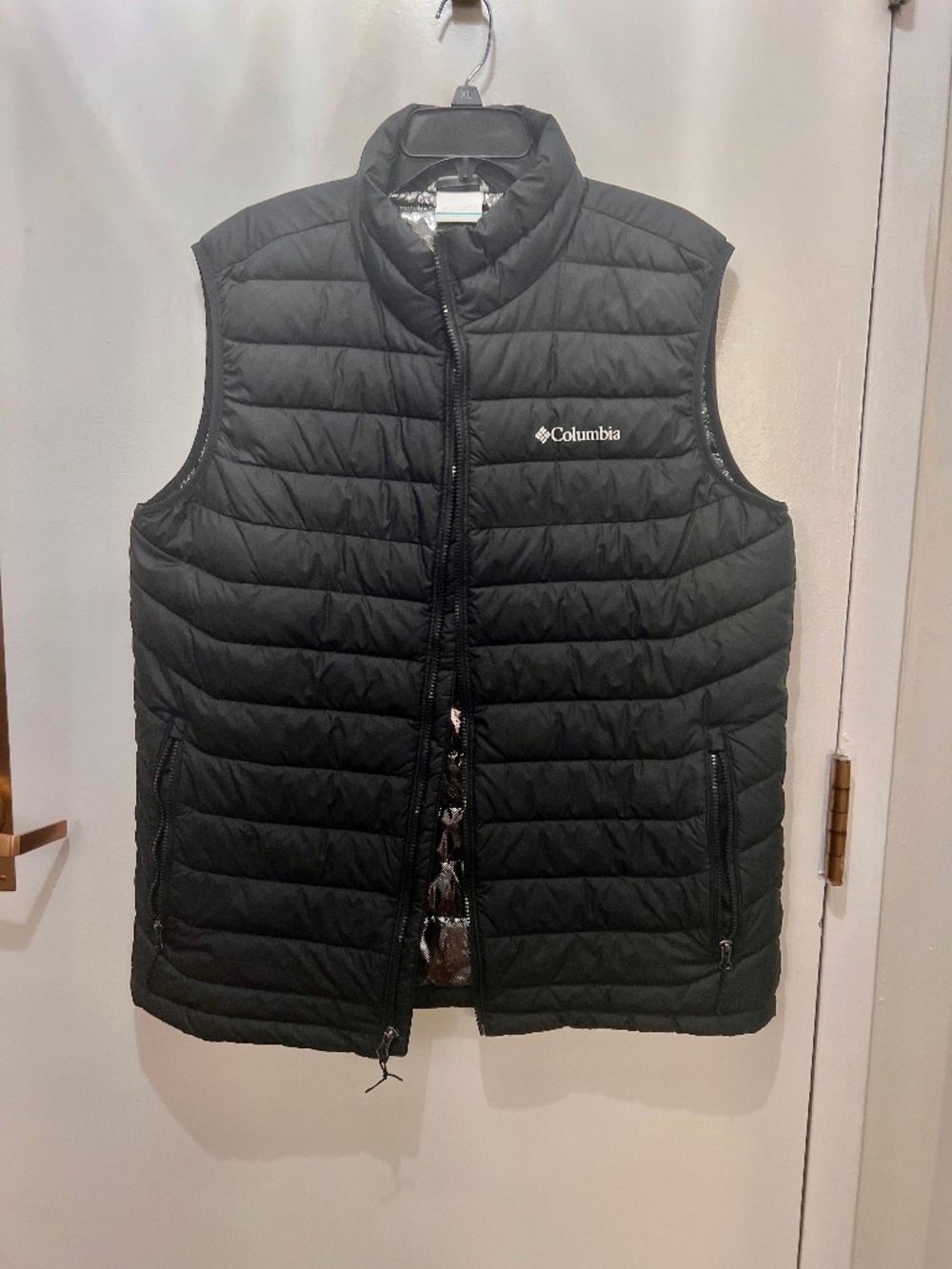 Columbia Powder Lite Vest with Omni-Heat Thermal Reflective Lining Size L